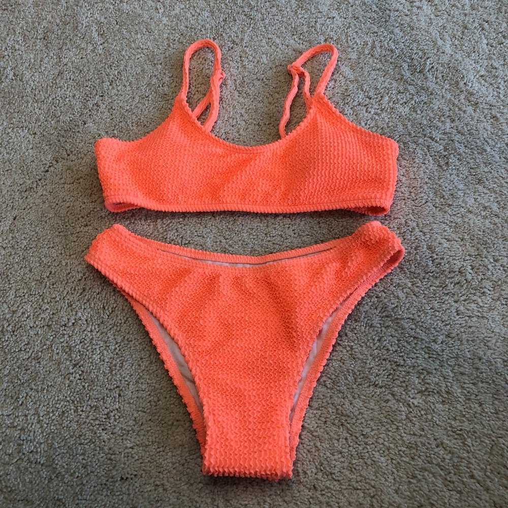 NWOT Bright Orange Bikini with Strap Adjustable Top & Cheeky Bottoms